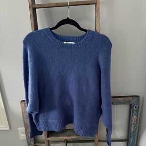Double zero Women's Blue Sweater